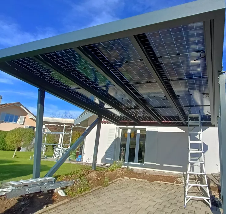 installation carport solaire à Rossens