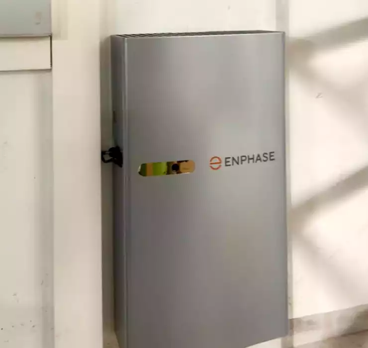 Batterie Enphase installée à Rossens