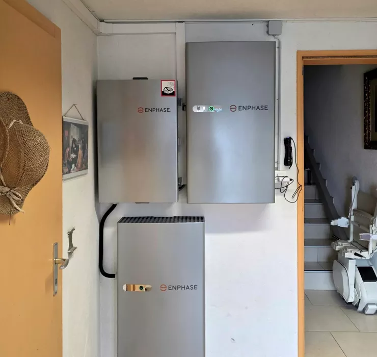 Installation de batterie enphase iq -5p à villars dans le canton de Vaud