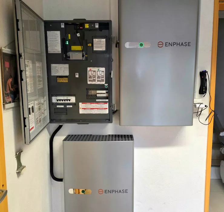 Installation de batterie enphase iq -5p à villars dans le canton de Vaud
